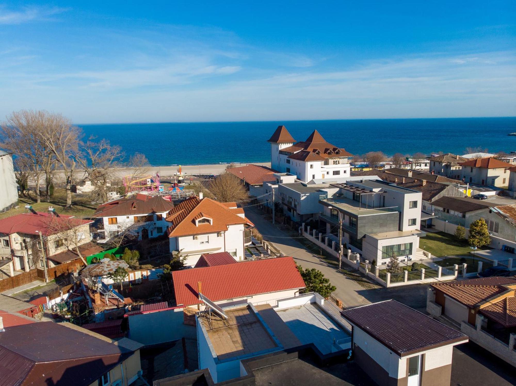 Pensiunea Crown Eforie Sud  Exterior foto